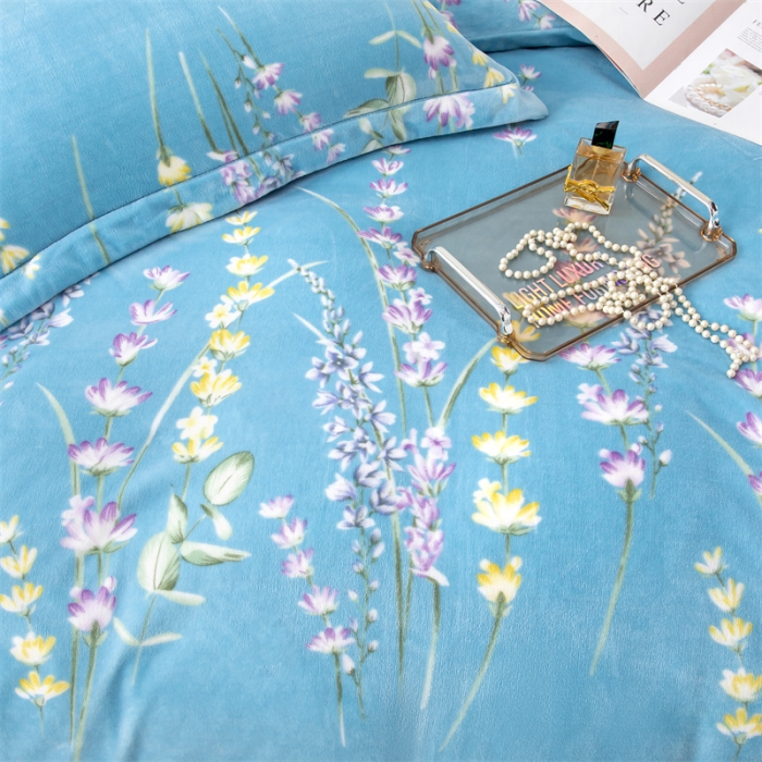 91家纺网 家纺一手货源 找家纺 畅畅 2023新款加厚260克全消光牛奶棉印花臻棉绒四件套 薰衣草兰