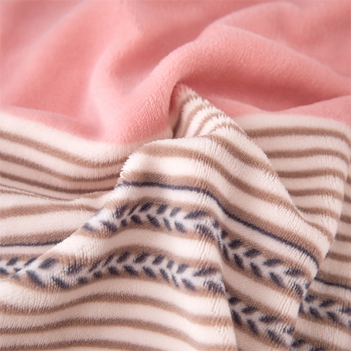 91家纺网 家纺一手货源 找家纺 畅畅 2023新款加厚260克全消光牛奶棉印花臻棉绒四件套 伊洛克粉