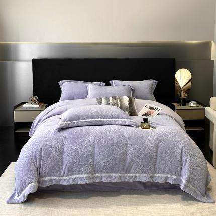 91家纺网 家纺一手货源 找家纺 优悦 2025新款高克重雕花牛奶绒四件套-西西里 西西里-丁香紫