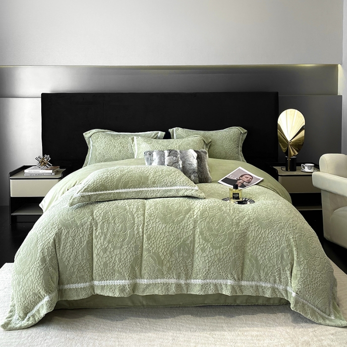 91家纺网 家纺一手货源 找家纺 优悦 2025新款高克重雕花牛奶绒四件套-西西里 西西里-苹果绿