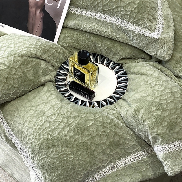 91家纺网 家纺一手货源 找家纺 优悦 2025新款高克重雕花牛奶绒四件套-西西里 西西里-苹果绿