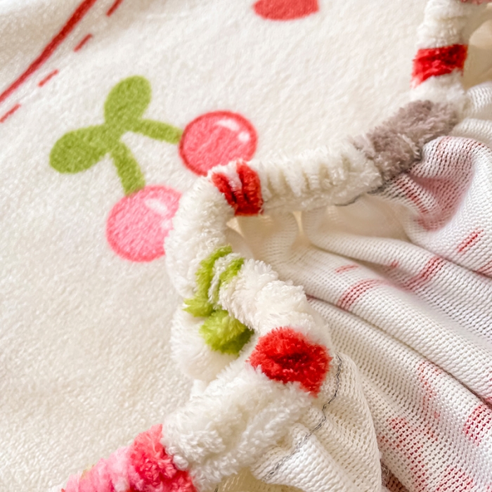 91家纺网 家纺一手货源 找家纺 安哆啦家纺 2024新款高克重牛奶绒印花单床笠 草莓女孩