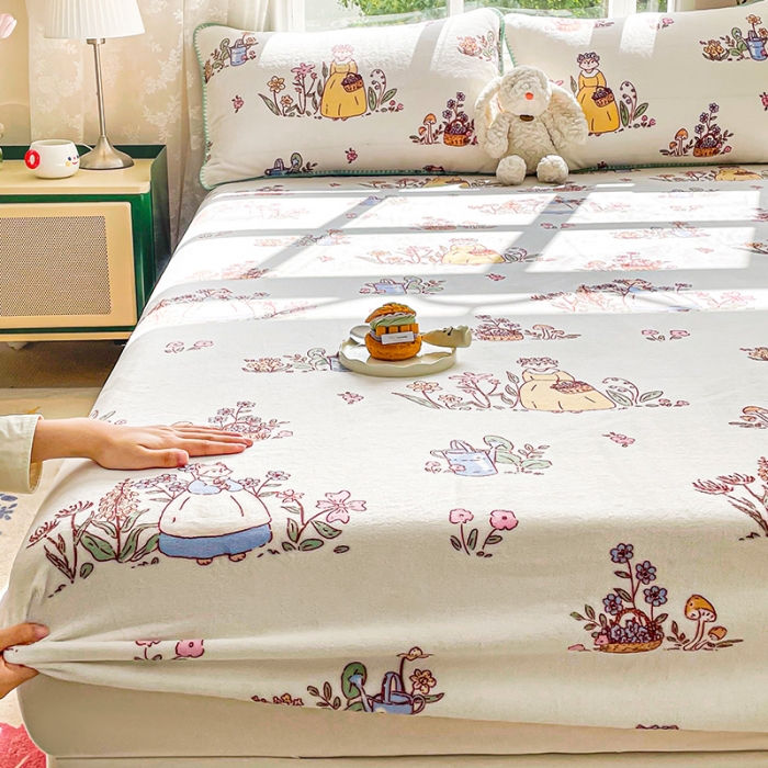 91家纺网 家纺一手货源 找家纺 安哆啦家纺 2024新款高克重牛奶绒印花单床笠 狐狸小姐的花园