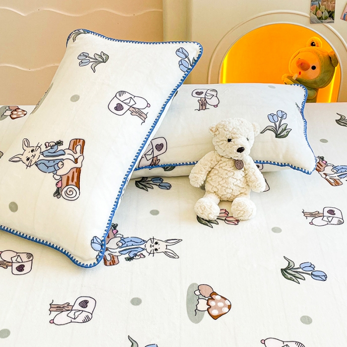 91家纺网 家纺一手货源 找家纺 安哆啦家纺 2024新款高克重牛奶绒印花单床笠 兔八哥