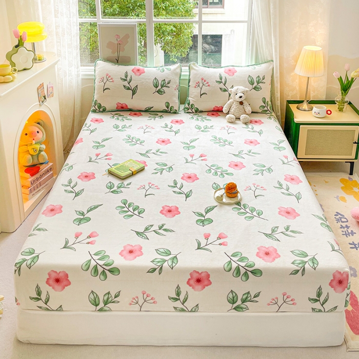 91家纺网 家纺一手货源 找家纺 安哆啦家纺 2024新款高克重牛奶绒印花单床笠 花丛间