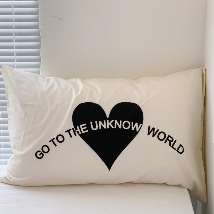 91家纺网 家纺一手货源 找家纺 昔可 2023新款全棉大版数码印花单枕套 赫本爱心