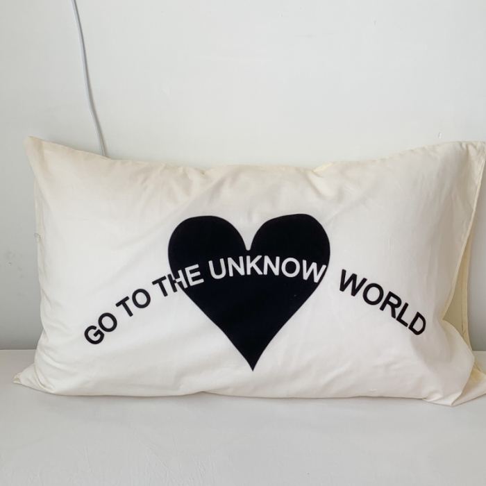 91家纺网 家纺一手货源 找家纺 昔可 2023新款全棉大版数码印花单枕套 赫本爱心