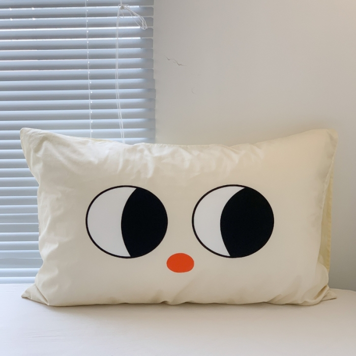 91家纺网 家纺一手货源 找家纺 昔可 2023新款全棉大版数码印花单枕套 米白眼睛