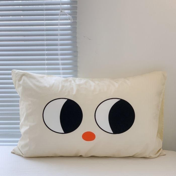 91家纺网 家纺一手货源 找家纺 昔可 2023新款全棉大版数码印花单枕套 米白眼睛