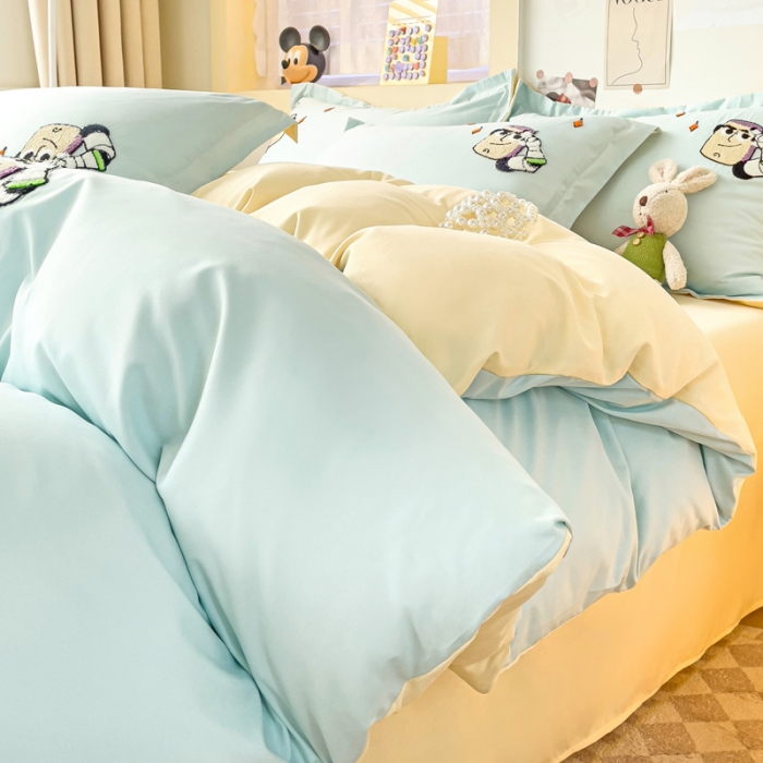 91家纺网 家纺一手货源 找家纺 （总）娜娜 2023新款水洗磨毛毛巾绣四件套-胡迪和巴斯