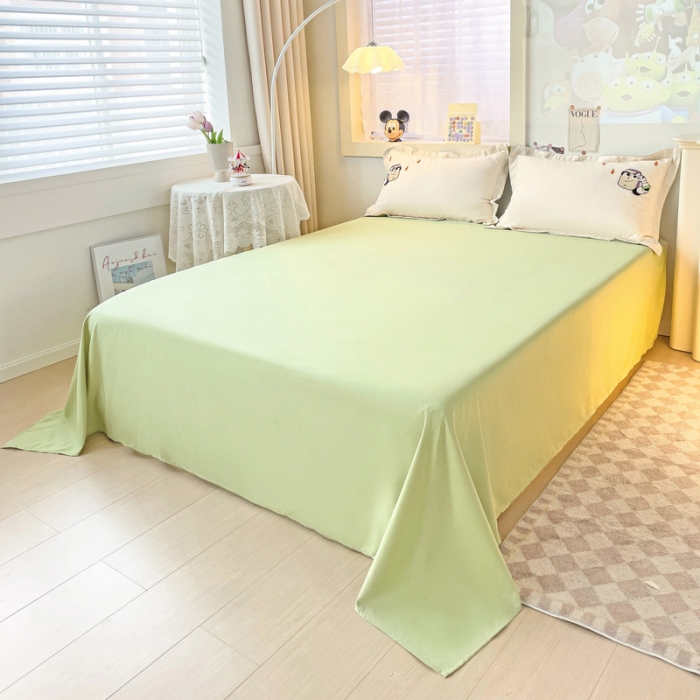 91家纺网 家纺一手货源 找家纺 娜娜 2023新款水洗磨毛毛巾绣四件套 胡迪和巴斯奶昔白+绿