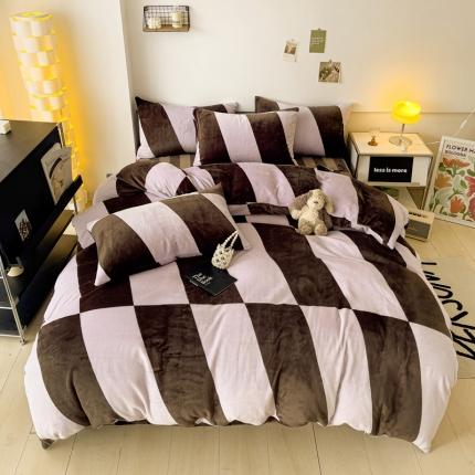 91家纺网 家纺一手货源 找家纺 春光里 2023新款高克重直播爆款专版印花牛奶绒四件套