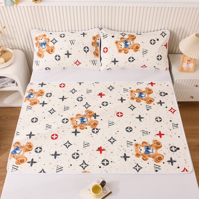 91家纺网 家纺一手货源 找家纺 恋绒 2023新款全棉护理垫防水隔尿垫姨妈垫床盖 潮流小熊