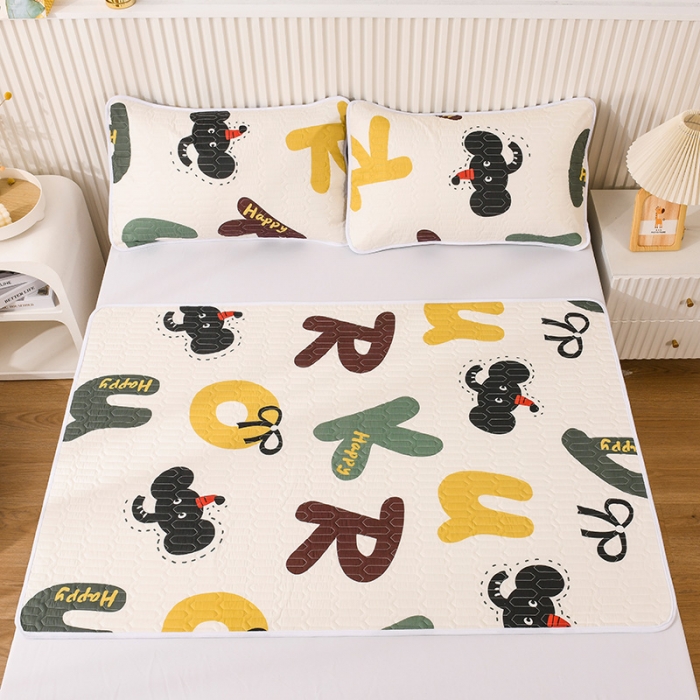 91家纺网 家纺一手货源 找家纺 恋绒 2023新款全棉护理垫防水隔尿垫姨妈垫床盖 动感字母