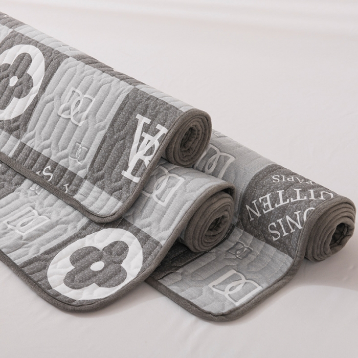 91家纺网 家纺一手货源 找家纺 恋绒 2023新款全棉护理垫防水隔尿垫姨妈垫床盖 格里芬