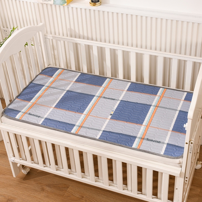 91家纺网 家纺一手货源 找家纺 恋绒 2023新款全棉护理垫防水隔尿垫姨妈垫床盖 品质生活