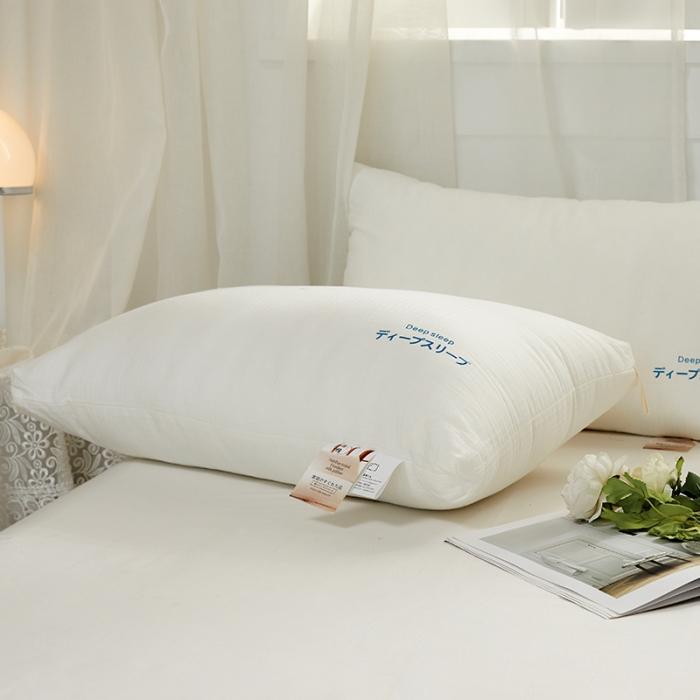 91家纺网 家纺一手货源 找家纺 2023新款 原棉羽丝绒枕头 无印无染全棉高弹舒软护颈枕芯