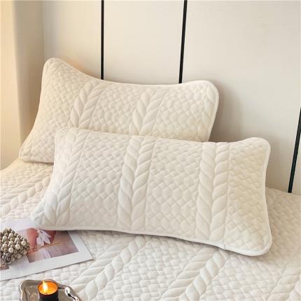 91家纺网 家纺一手货源 找家纺 梦舒羽 2025新款牛奶绒夹棉轻奢枕套枕芯套枕头套 轻奢-象牙白