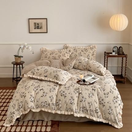 潘朵拉 2023新款美拉德风牛奶绒花边款四件套 暮色