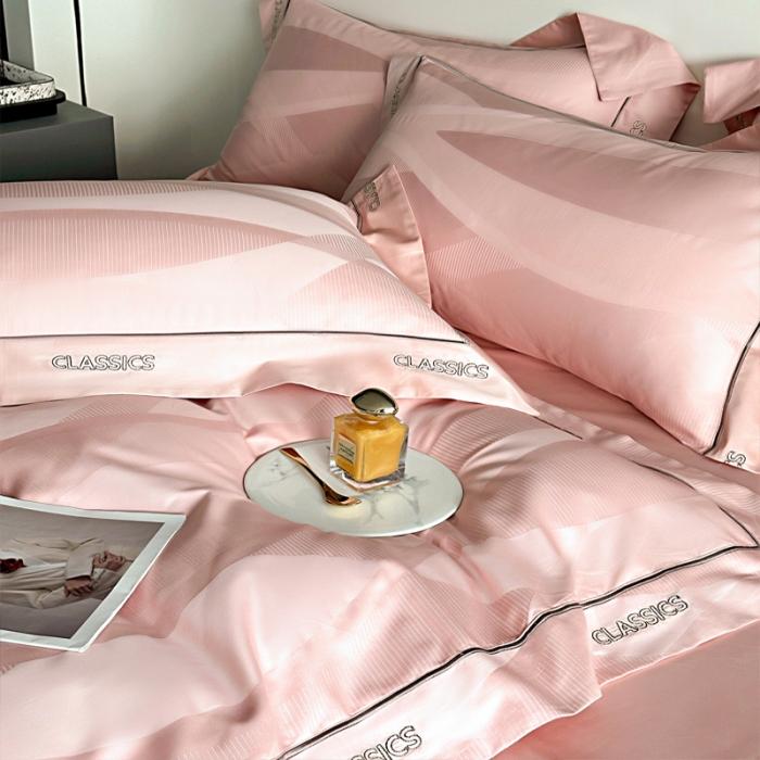 91家纺网 家纺一手货源 找家纺 新款100支长绒棉提花拼角刺绣套件