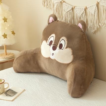 91家纺网 家纺一手货源 找家纺 乐坊 2024新款牛奶绒绣花单人靠垫-风格一 田鼠