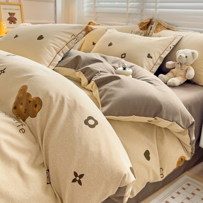 91家纺网 家纺一手货源 找家纺 暖芯优选 2025新款小清新印花全棉磨毛四件套 登威熊