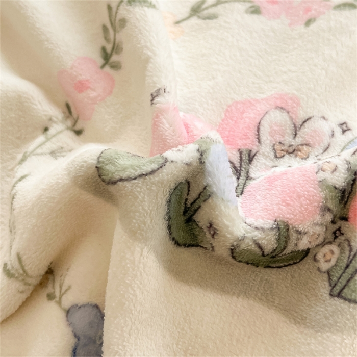 91家纺网 家纺一手货源 找家纺 古吉梦 2023新增牛奶绒印花（跑量款） 花园兔