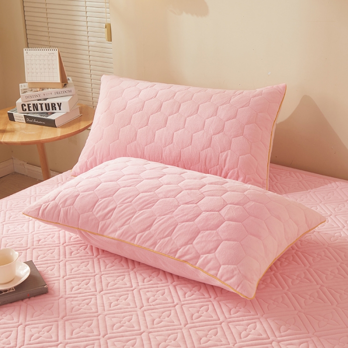 91家纺网 家纺一手货源 找家纺 胜权家纺 2023新款纯色牛奶水晶绒夹棉床笠-星辰 星辰-粉玉