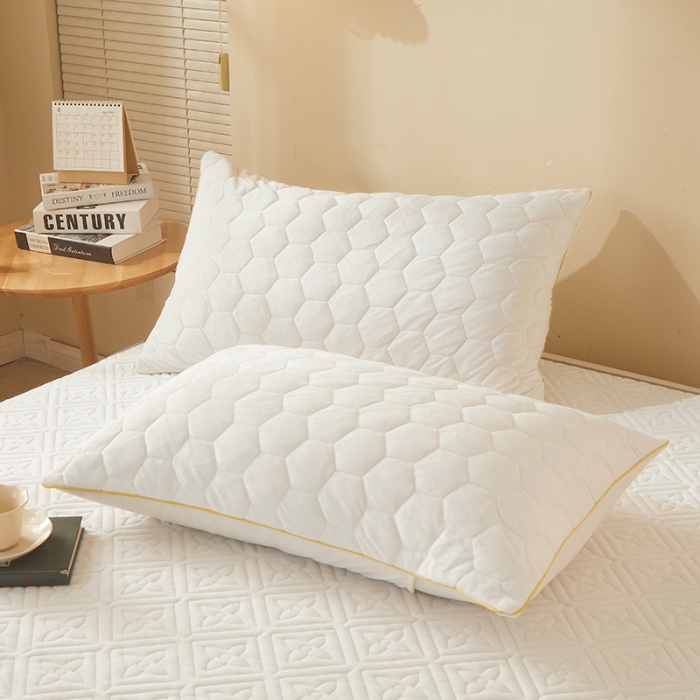 91家纺网 家纺一手货源 找家纺 胜权家纺 2023新款纯色牛奶水晶绒夹棉床笠-星辰 星辰-米白