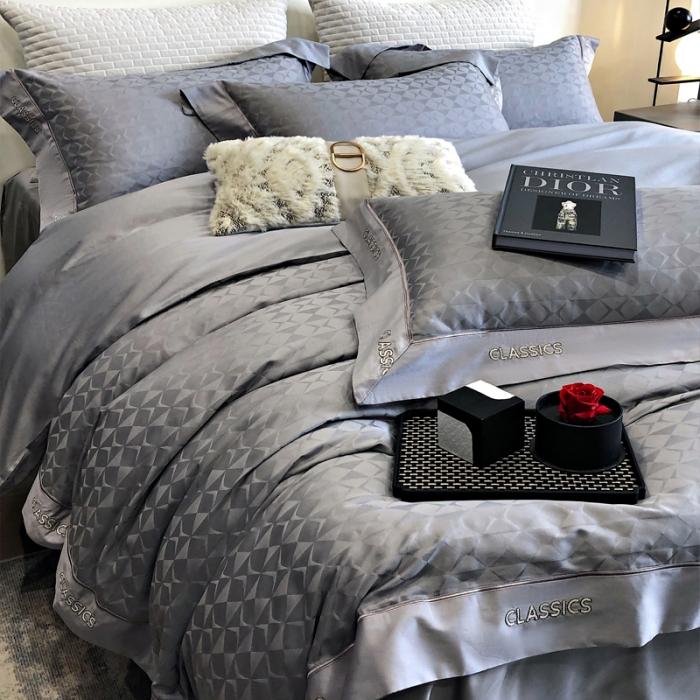 91家纺网 家纺一手货源 找家纺 新款100支长绒棉提花拼角刺绣套件