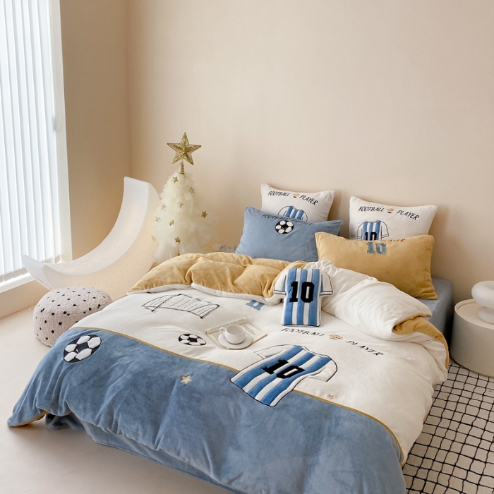 91家纺网 家纺一手货源 找家纺 （总）星野 2023新款高克重牛奶绒贴布绣四件套-致敬球王