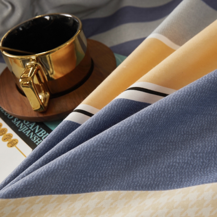 91家纺网 家纺一手货源 找家纺 伊而梦 2023新款全棉磨毛印花四件套系列单品被套 梦动之城-灰