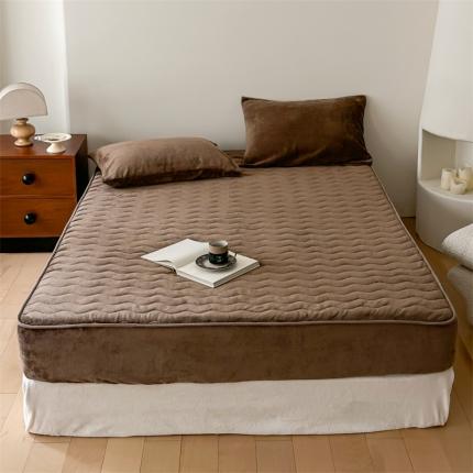 91家纺网 家纺一手货源 找家纺 （总）三味舒屋 2024新款230g牛奶绒夹棉床笠