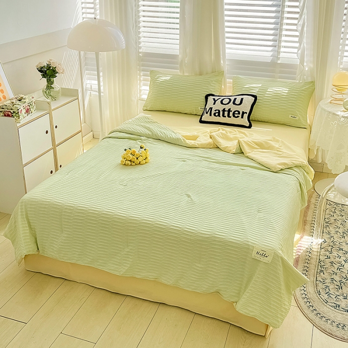 91家纺网 家纺一手货源 找家纺 暖芯优选 2023新款韩版泡泡纱水洗棉拼色床单夏被四件套 芥末绿