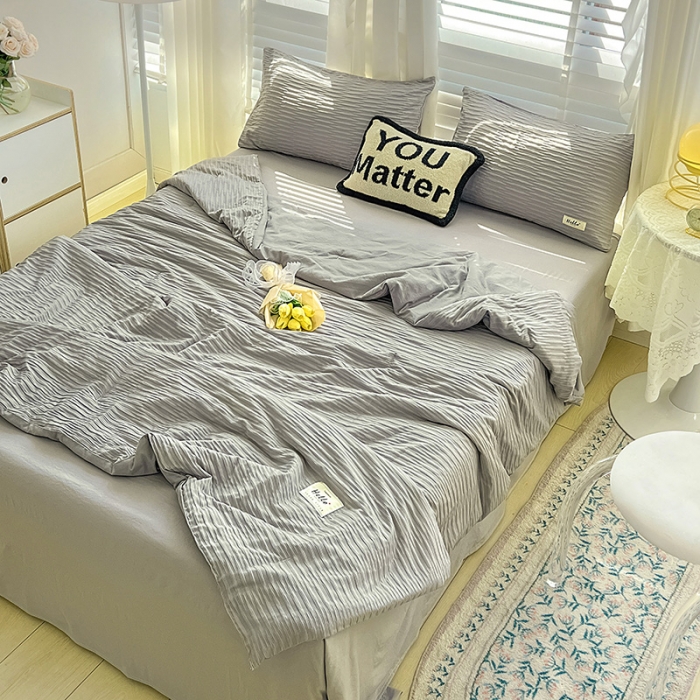 91家纺网 家纺一手货源 找家纺 暖芯优选 2023新款韩版泡泡纱水洗棉拼色床单夏被四件套 情调灰