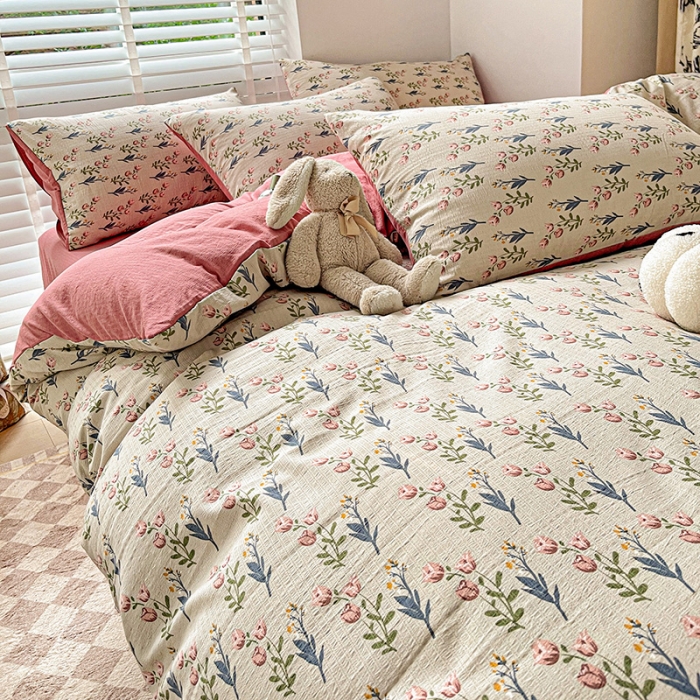 91家纺网 家纺一手货源 找家纺 暖芯优选2023新款超柔有氧小竺提花棉双层纱学生四件套 花漫