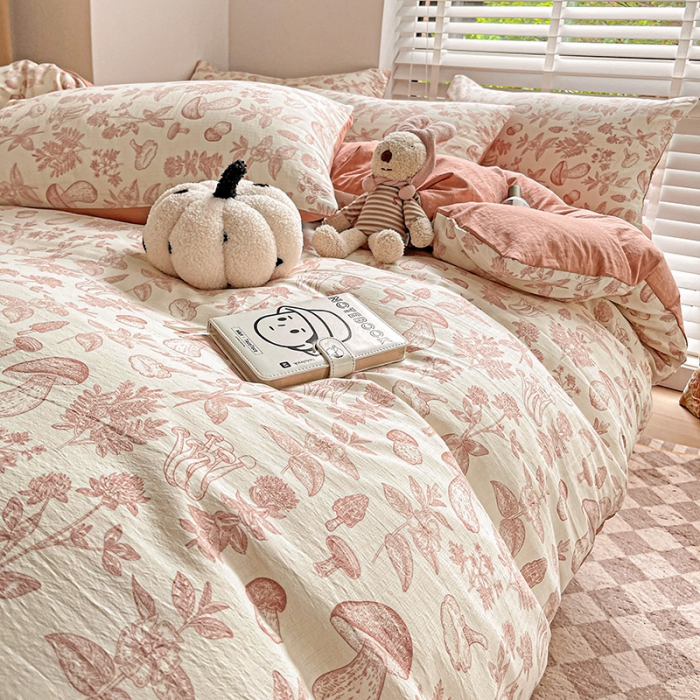 91家纺网 家纺一手货源 找家纺 暖芯优选2023新款超柔有氧小竺提花棉双层纱学生四件套 蘑菇森林