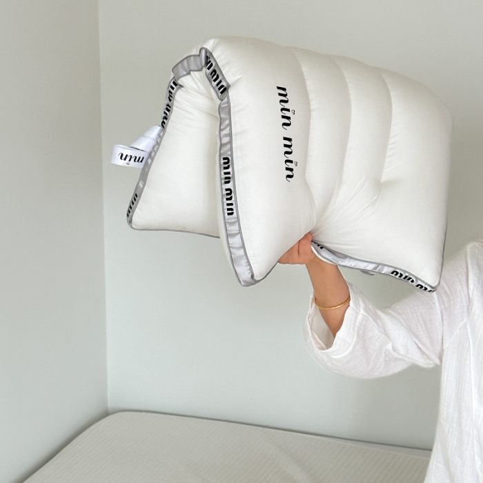 91家纺网 家纺一手货源 找家纺 （总）伟邦枕芯 新款轻奢缪缪枕