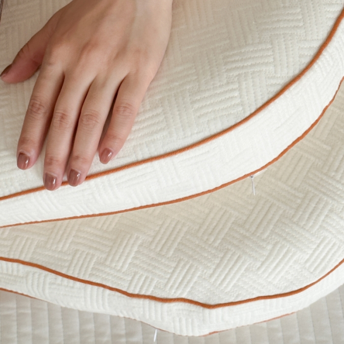 91家纺网 家纺一手货源 找家纺 （总）伟邦枕芯 新款胶囊乳胶Q弹枕