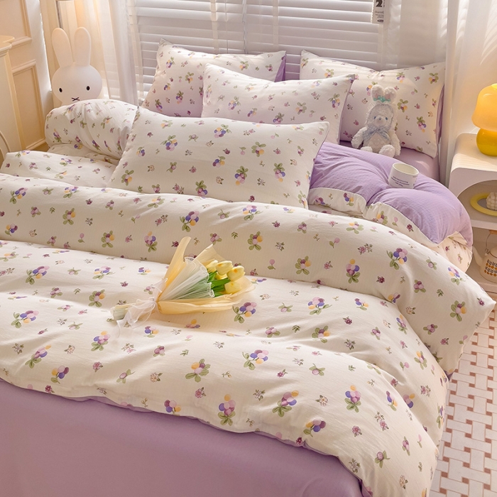 91家纺网 家纺一手货源 找家纺 暖芯优选2023新款超柔有氧小竺提花棉双层纱学生四件套 紫葡萄