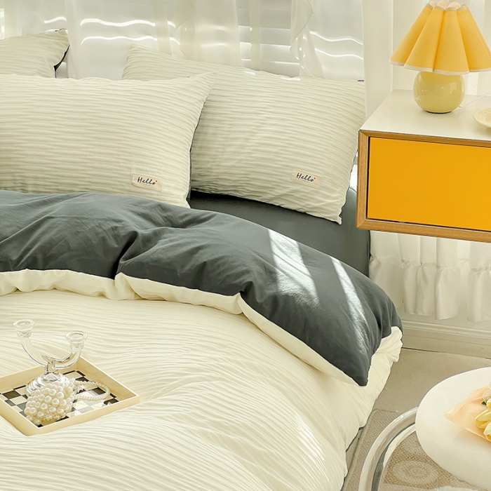 91家纺网 家纺一手货源 找家纺 暖芯优选 2023新款韩版泡泡纱水洗棉拼色床单床笠四件套 米白灰