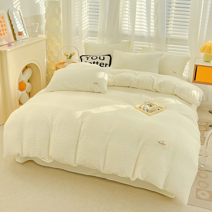 91家纺网 家纺一手货源 找家纺 暖芯优选 2023新款韩版泡泡纱水洗棉拼色床单床笠四件套 奶昔白