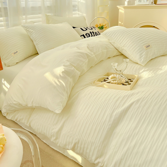 91家纺网 家纺一手货源 找家纺 暖芯优选 2023新款韩版泡泡纱水洗棉拼色床单床笠四件套 奶昔白