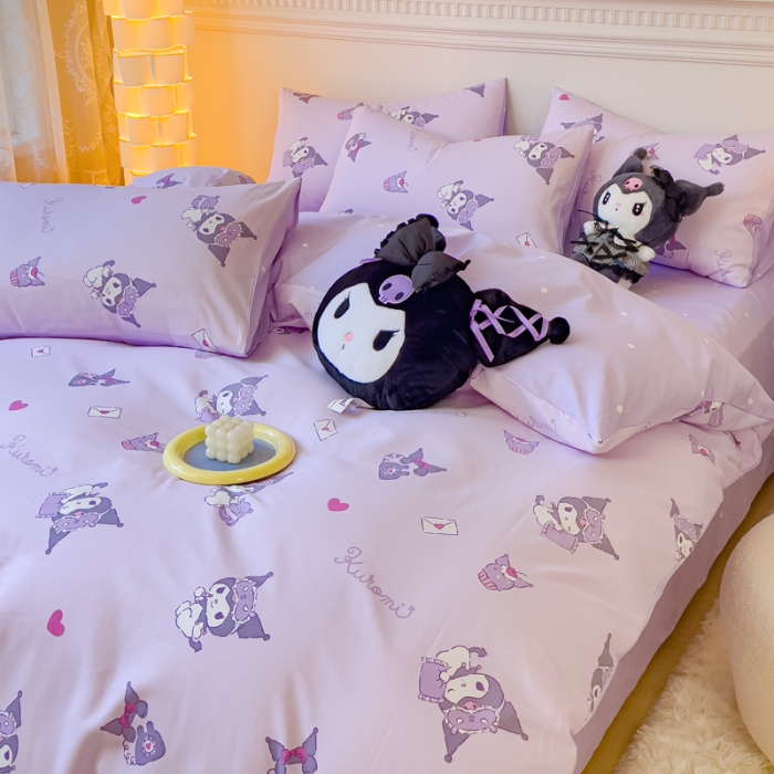 91家纺网 家纺一手货源 找家纺 金丝鸟家纺 2023新款全棉印花三利欧库洛米系列四件套 香芋紫库洛米