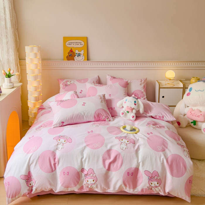 91家纺网 家纺一手货源 找家纺 金丝鸟家纺 2023新款全棉印花三利欧库洛米系列四件套 圆圈兔