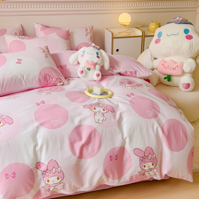 91家纺网 家纺一手货源 找家纺 金丝鸟家纺 2023新款全棉印花三利欧库洛米系列四件套 圆圈兔