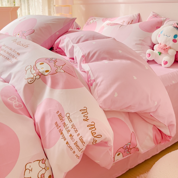 91家纺网 家纺一手货源 找家纺 金丝鸟家纺 2023新款全棉印花三利欧库洛米系列四件套 圆圈兔