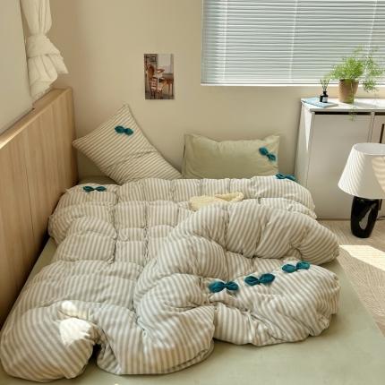 91家纺网 家纺一手货源 找家纺 三朵家纺 2023新款立体豆苗无印风高克重牛奶绒四件套 豆苗浅绿