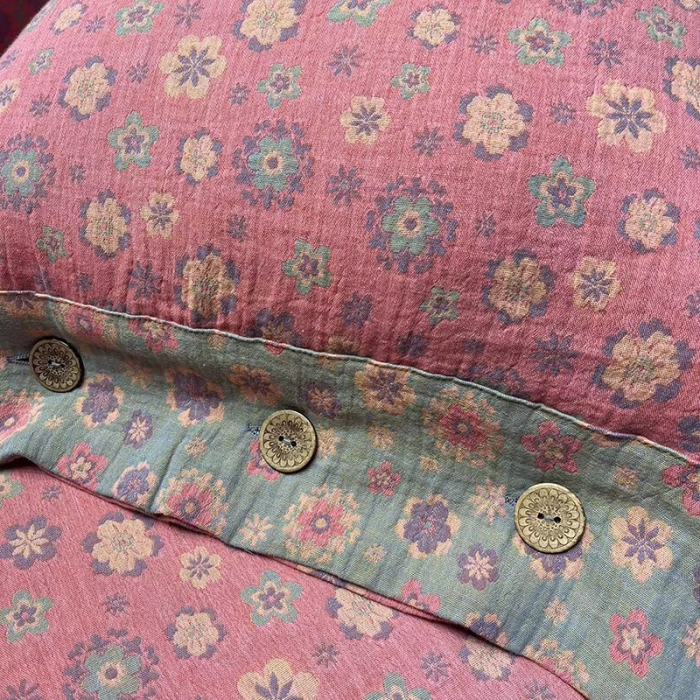 91家纺网 家纺一手货源 找家纺 双层纱家居 2023新款纽扣aa款双层纱四件套 花香四溢粉