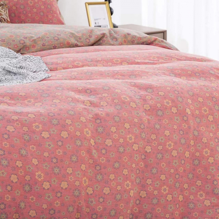 91家纺网 家纺一手货源 找家纺 双层纱家居 2023新款纽扣aa款双层纱四件套 花香四溢粉